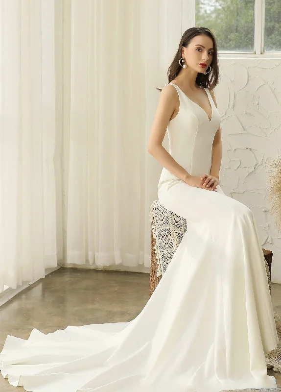 Crepe Mermaid Bridal Gown With Illusion Lace Back Sexy Satin Gown