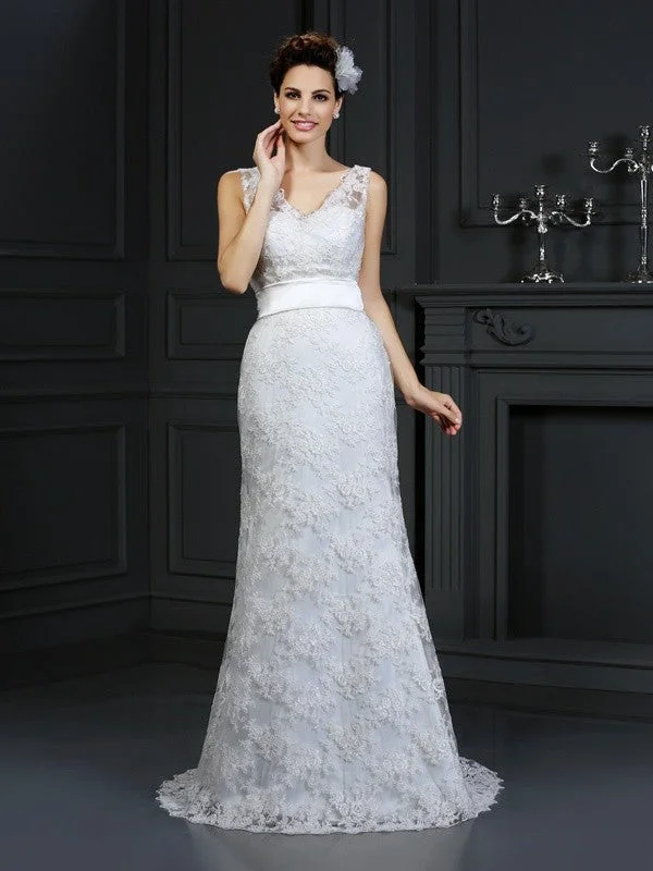 Trumpet/Mermaid Sweetheart Applique Sleeveless Long Lace Wedding Dresses TPP0006743 Timeless Wedding Dress