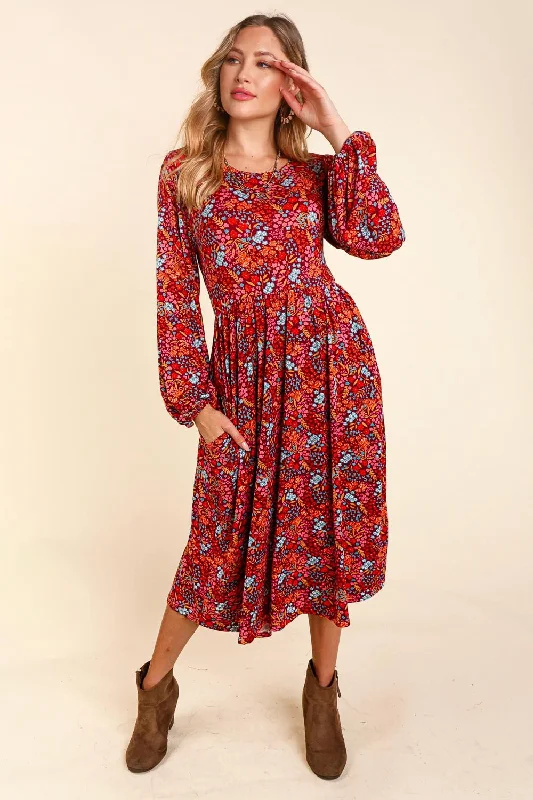 PLUS FIT AND FLARE MIDI LENGTH FLORAL SIDE POCKETS DRESS Sexy little black midi dresses