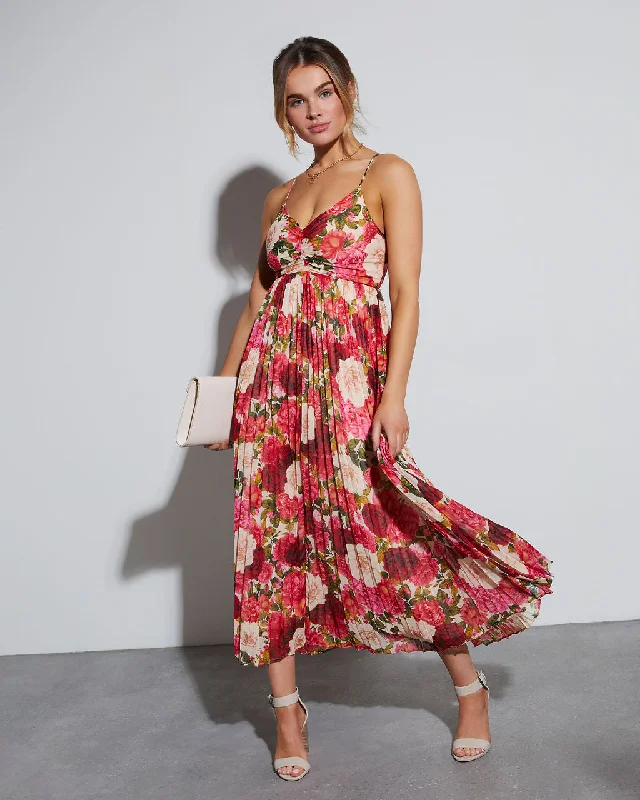 Naomie Floral Pleated Maxi Dress Must-have maxi dresses for this season