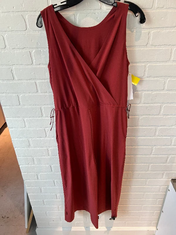 Jumpsuit By Title Nine In Red, Size: S Elegant unclassified dresses