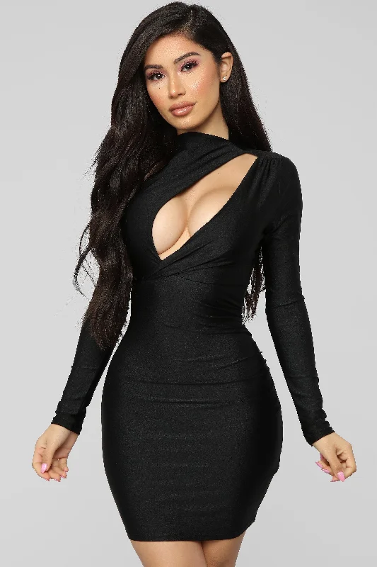 Only Here Tonight Cut Out Dress - Black Bright color unclassified dresses