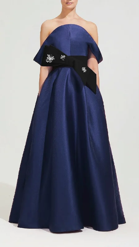 Taffeta dress with embellished belt Stylish unclassified dresses