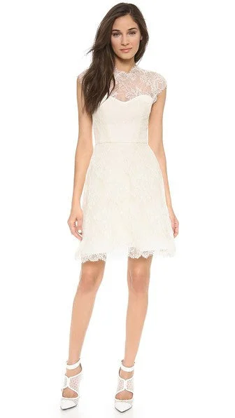 Monique Lhuillier Alessia Lace Lace Dress with Belt