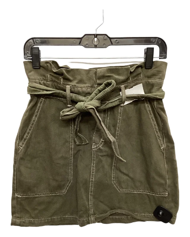 Skirt Mini & Short By Free People In Green, Size: 4 Camo Mini Skirt