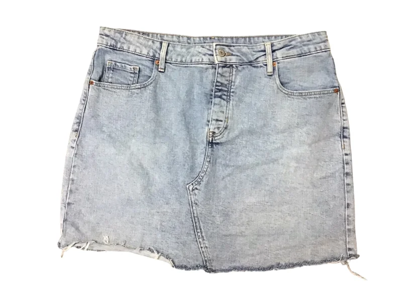 Skirt Mini & Short By Old Navy In Blue Denim, Size: 14 Mini Skirt with Pockets