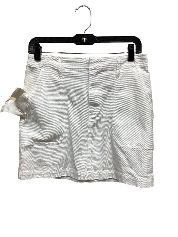 White Skirt Mini & Short Gianni Bini, Size M Tie Waist Mini Skirt